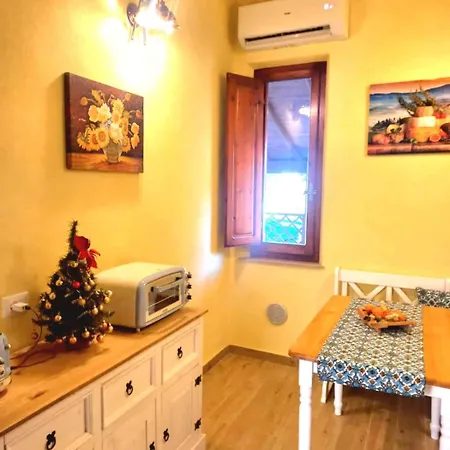 Villino I Girasoli Holiday home *